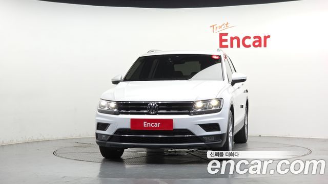 Volkswagen Tiguan (II) 2.0 TDI Premium 2018 — фото 3