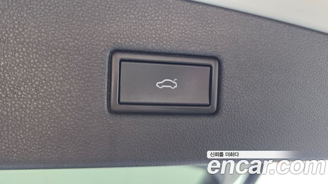 Volkswagen Tiguan (II) 2.0 TDI Premium 2018 — фото 35