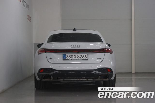 Audi A5 (B10) 40 TFSI Quattro S Line 2025 — фото 4