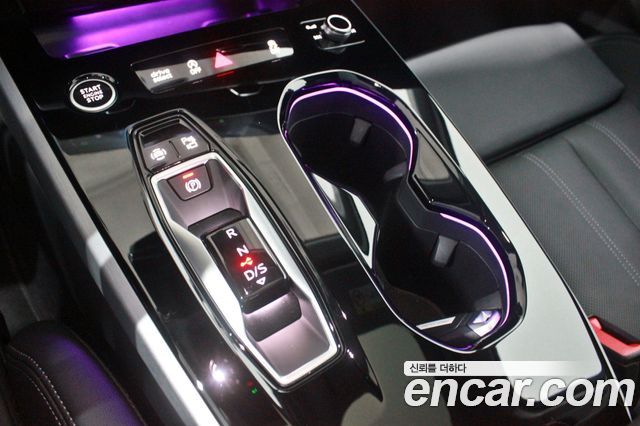 Audi A5 (B10) 40 TFSI Quattro S Line 2025 — фото 9