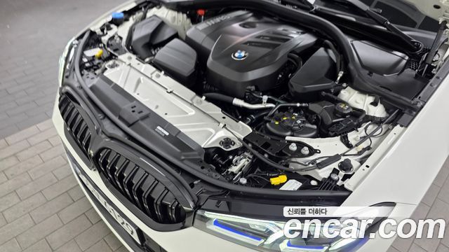 BMW 3 Series (G20) 320i M Sport 2025 — фото 6