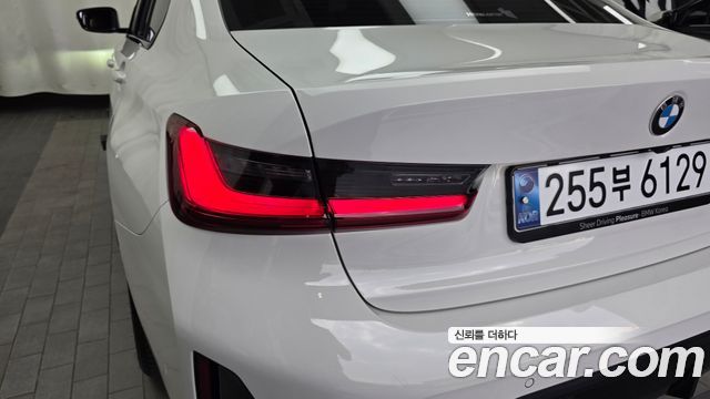 BMW 3 Series (G20) 320i M Sport 2025 — фото 23