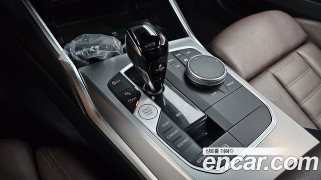 BMW 3 Series (G20) 320i Touring M Sports 2022 — фото 9
