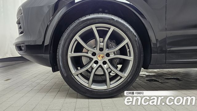 Porsche Cayenne (PO536) 3.0 COUPE PLATINUM EDITION 2023 — фото 5