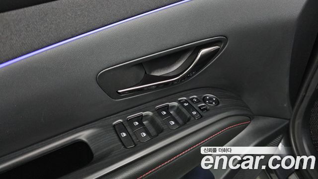 Hyundai Tucson Hybrid (NX4) N Line 2WD Inspiration 2022 — фото 18