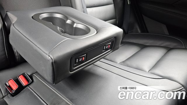 Renault Korea QM6 2.0 LPe RE Signature 2WD 2022 — фото 16
