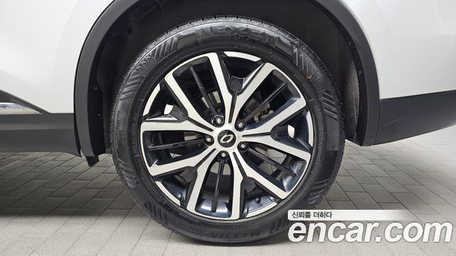 Renault Korea QM6 2.0 LPe RE Signature 2WD 2022 — фото 21