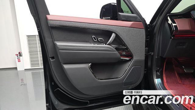 Land Rover Range Rover Sport (III) P400 AB 2025 — фото 24