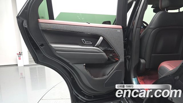 Land Rover Range Rover Sport (III) P400 AB 2025 — фото 25