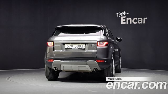 Land Rover Range Rover Evoque 2.0 TD4 SE 2018 — фото 4
