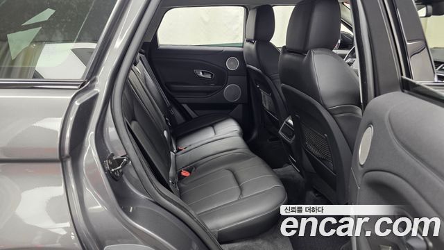 Land Rover Range Rover Evoque 2.0 TD4 SE 2018 — фото 12