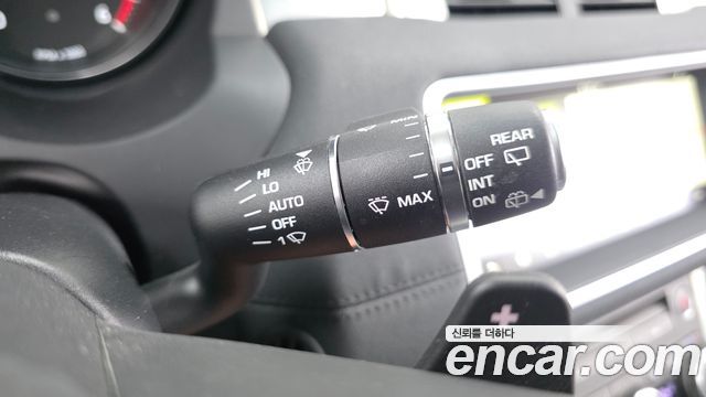 Land Rover Range Rover Evoque 2.0 TD4 SE 2018 — фото 18