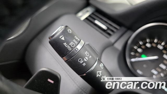 Land Rover Range Rover Evoque 2.0 TD4 SE 2018 — фото 29