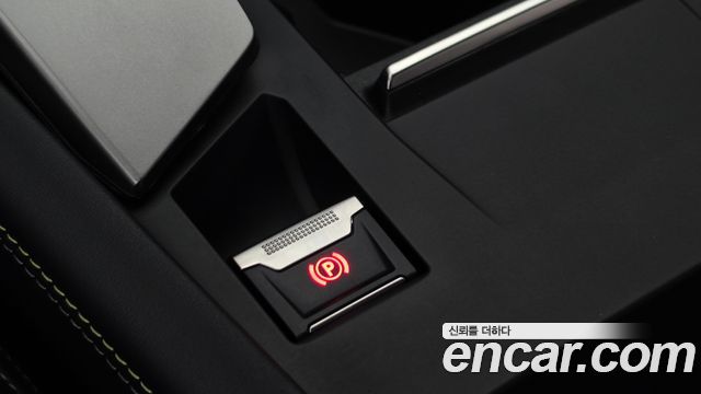 Peugeot 408 1.2 Hybrid GT 2025 — фото 16