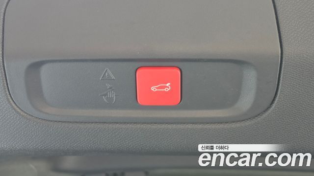 Peugeot 408 1.2 Hybrid GT 2025 — фото 17