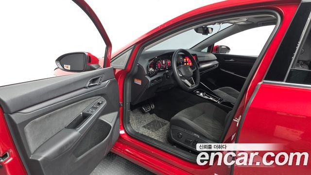 Volkswagen Golf (VIII) 2.0 TDI Prestige 2024 — фото 10