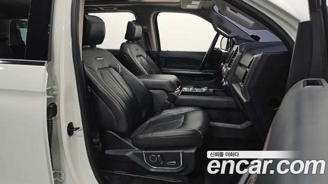 Ford Expedition Platinum 4WD 7Seater 2021 — фото 10