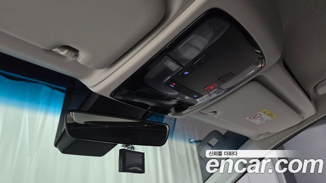 Hyundai Staria Cargo 3-Seater Modern 2023 — фото 19