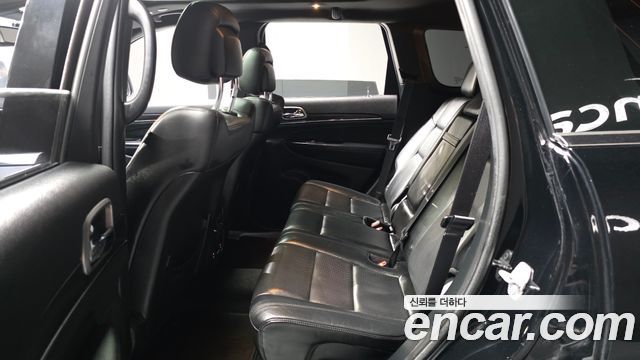 Jeep Grand Cherokee 3.6 Limited WK2 2018 — фото 15
