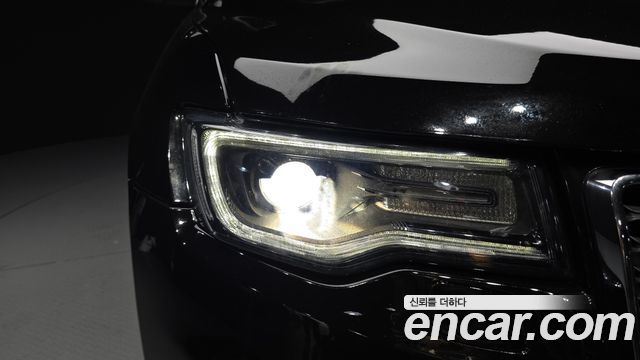 Jeep Grand Cherokee 3.6 Limited WK2 2018 — фото 28