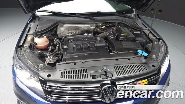 Volkswagen Tiguan 2.0 TDI  Premium 5N 2016 — фото 6