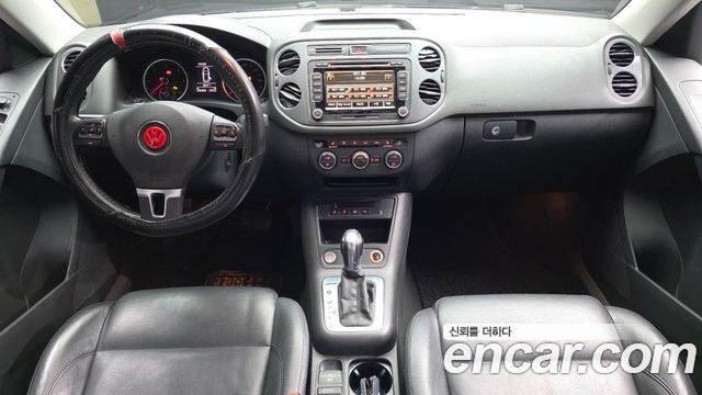 Volkswagen Tiguan 2.0 TDI  Premium 5N 2016 — фото 7