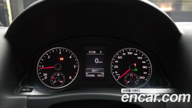 Volkswagen Tiguan 2.0 TDI  Premium 5N 2016 — фото 8