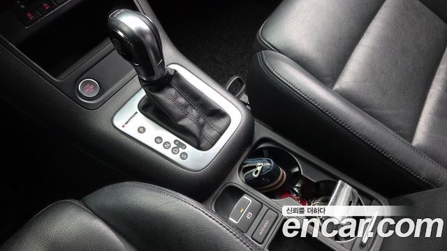 Volkswagen Tiguan 2.0 TDI  Premium 5N 2016 — фото 9