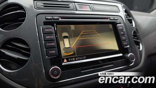 Volkswagen Tiguan 2.0 TDI  Premium 5N 2016 — фото 16