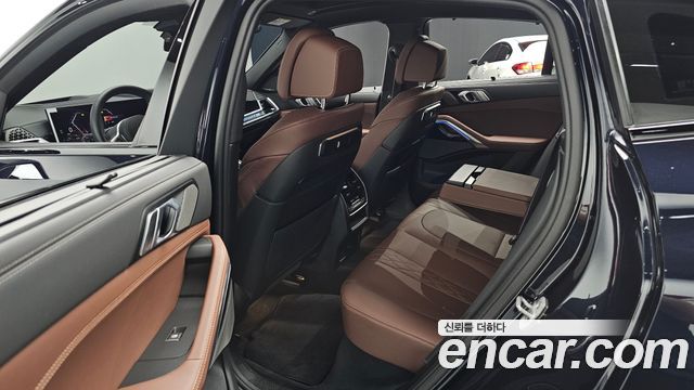 BMW X6 (G06) xDrive40d M Sport Online Exclusive 2026 — фото 12