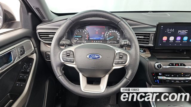 Ford Explorer (VI) 2.3 LimIted 4WD 2020 — фото 13