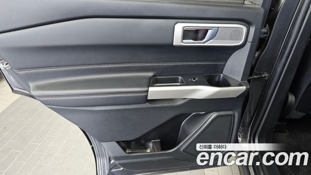 Ford Explorer (VI) 2.3 LimIted 4WD 2020 — фото 25