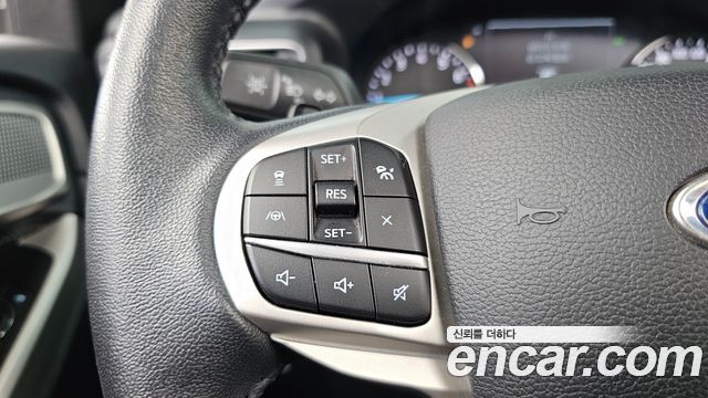 Ford Explorer (VI) 2.3 LimIted 4WD 2020 — фото 32