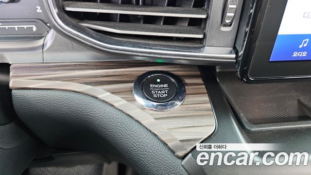 Ford Explorer (VI) 2.3 LimIted 4WD 2020 — фото 36