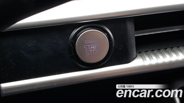 Kia K5 (III) 2.0 Prestige 2022 — фото 19