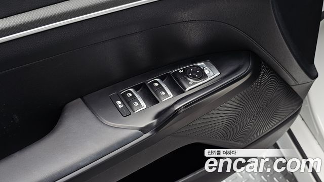 Kia K5 (III) 2.0 Prestige 2022 — фото 20