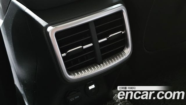 Kia K5 (III) 2.0 Prestige 2022 — фото 32