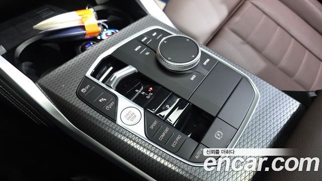 BMW 4 Series (G22) 420i M Sport Pro Gran Coupe 2025 — фото 9