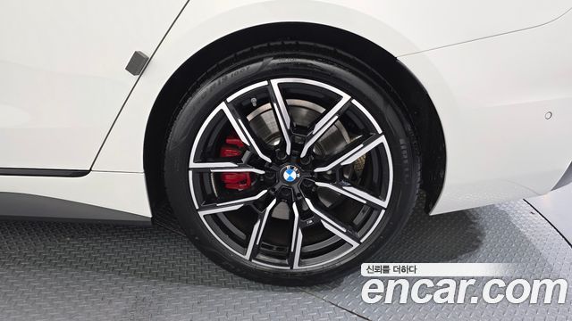 BMW 4 Series (G22) 420i M Sport Pro Gran Coupe 2025 — фото 21