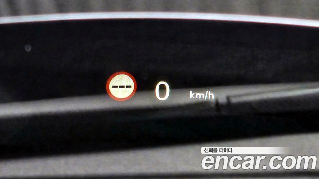 MINI Cooper Electric SE Electric 3rd 2022 — фото 22