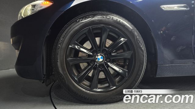 BMW 5 Series (F10) 520d 2013 — фото 5