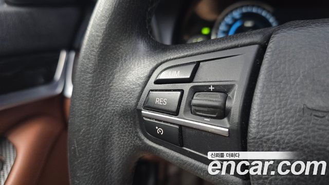 BMW 5 Series (F10) 520d 2013 — фото 22