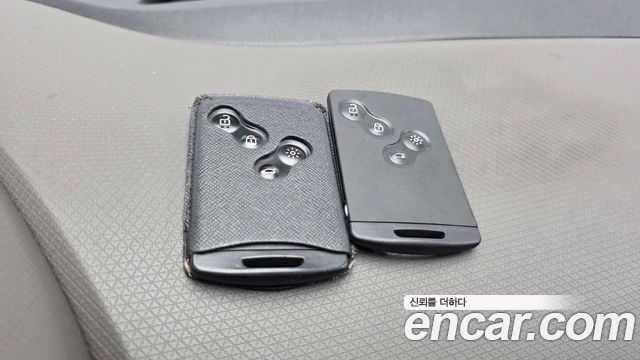 Renault Korea Clio Intens 2018 — фото 30