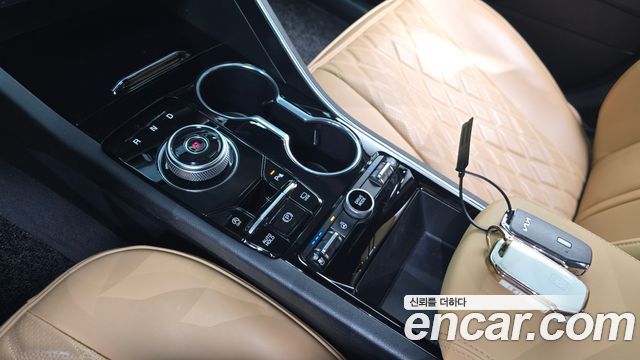 Kia K5 (III) 2.0 Prestige 2023 — фото 9