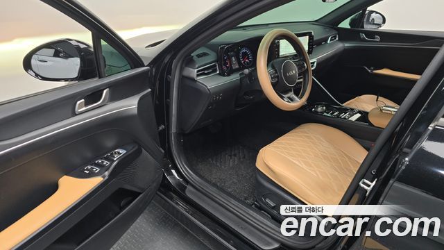 Kia K5 (III) 2.0 Prestige 2023 — фото 10