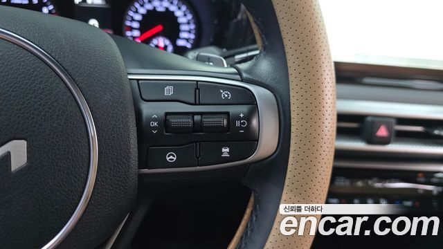 Kia K5 (III) 2.0 Prestige 2023 — фото 19