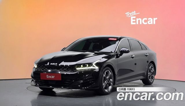 Kia K5 (III) 2.0 Prestige 2023 — фото 1