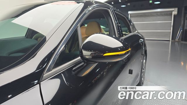 Kia K5 (III) 2.0 Prestige 2023 — фото 27
