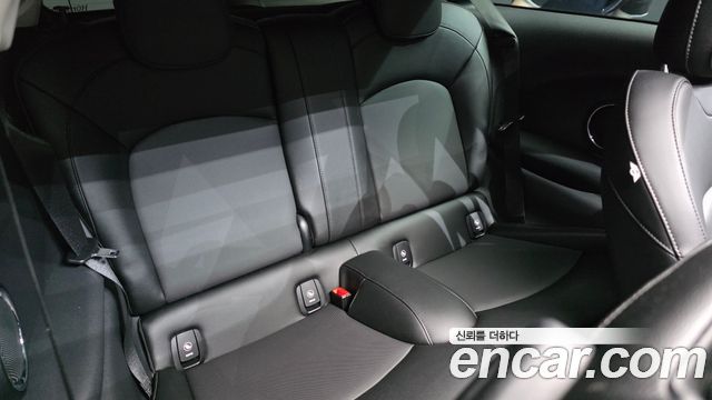 MINI Cooper HIGH Third Generation 2015 — фото 11