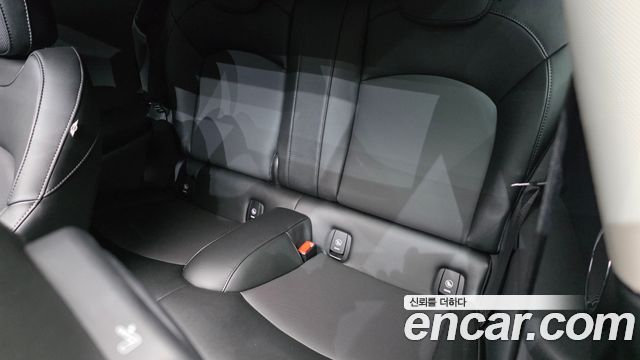 MINI Cooper HIGH Third Generation 2015 — фото 12
